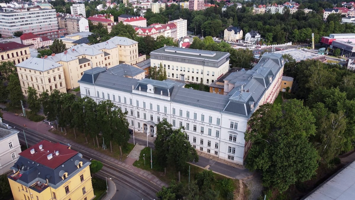 SPŠ a VOŠ Liberec, Masarykova 3, 460 01 Liberec 1